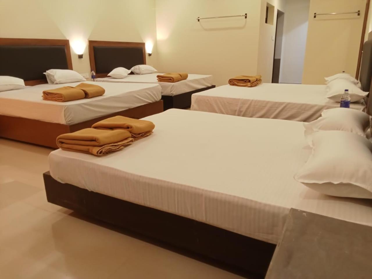 Hotel Sri Devi Kanyakumari Ngoại thất bức ảnh
