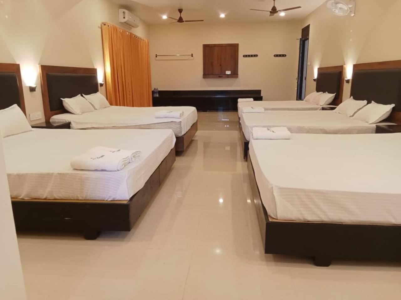Hotel Sri Devi Kanyakumari Ngoại thất bức ảnh