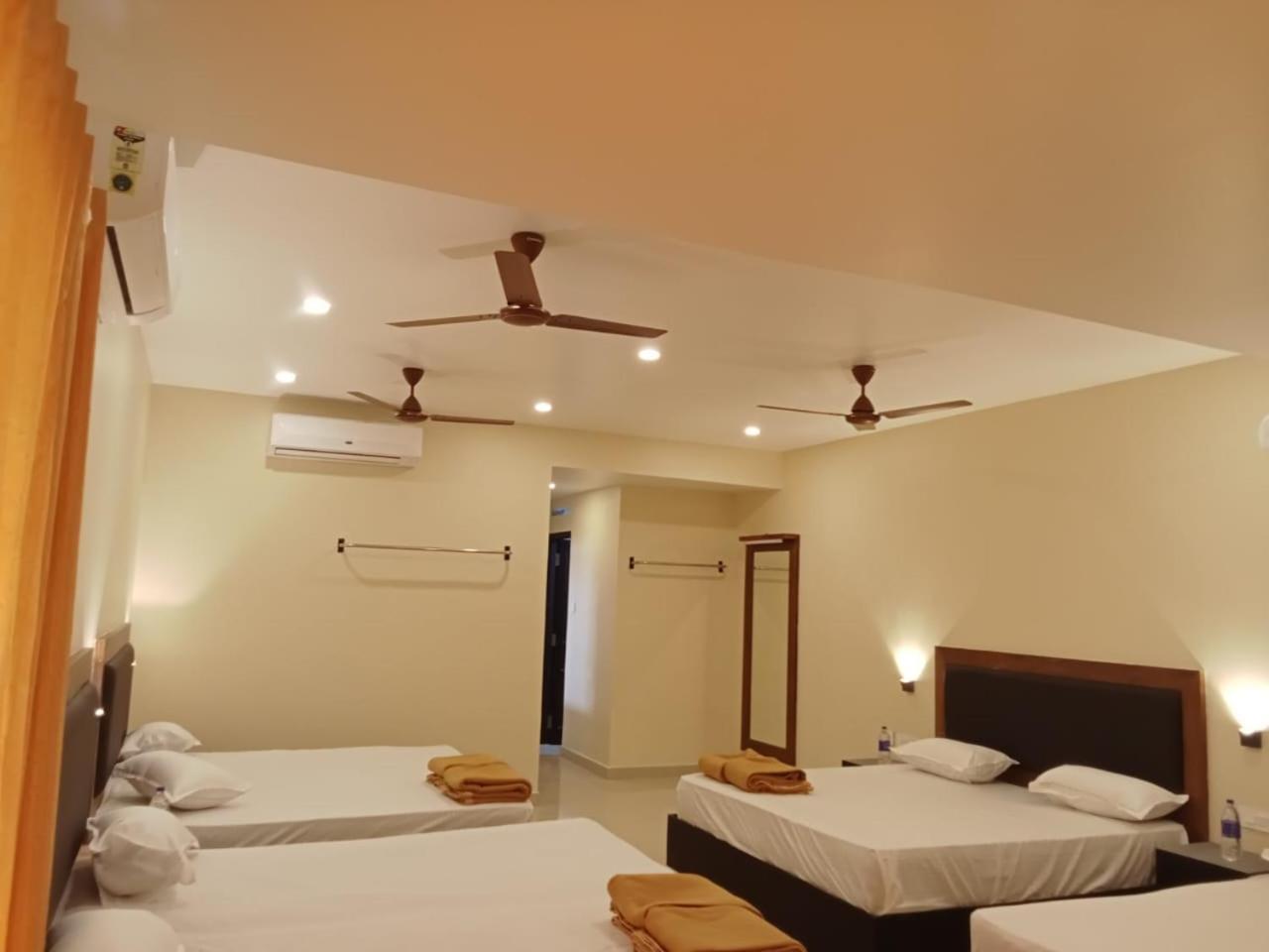Hotel Sri Devi Kanyakumari Ngoại thất bức ảnh